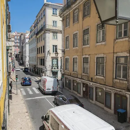 Elegant 2Bdr Flat In Historic Baixa By Lovelystay * Lissabon