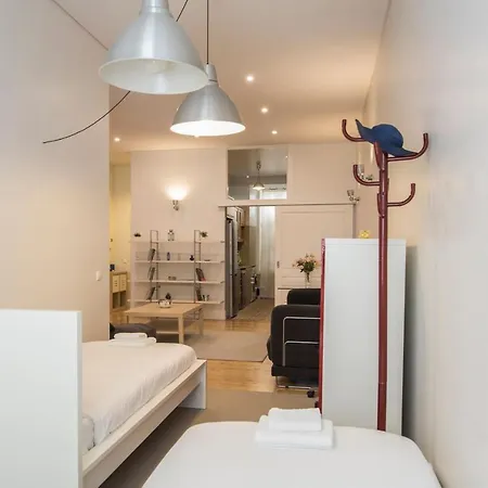 Apartment Lovelystay - Downtown Cosy Wonder