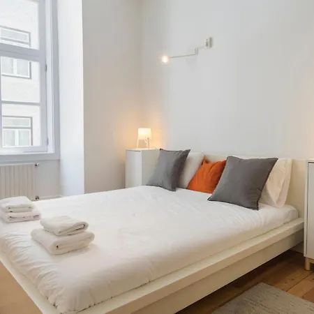 Appartement Elegant 2Bdr Flat In Historic Baixa By Lovelystay Lissabon