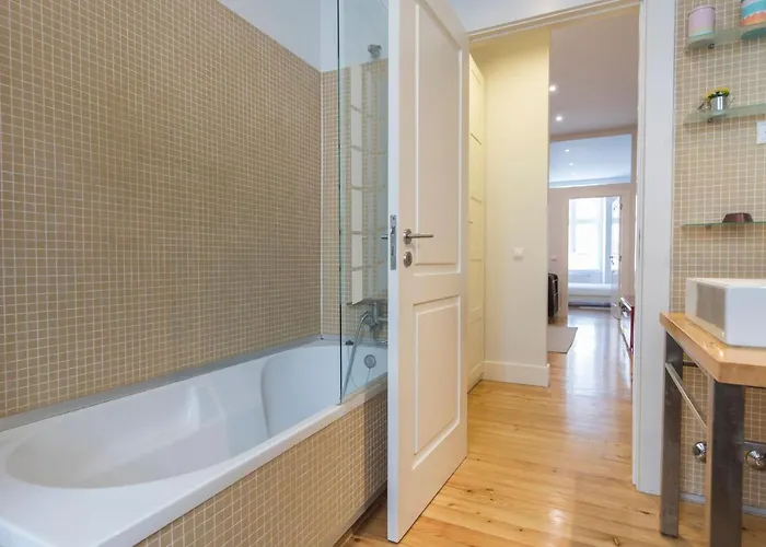 Downtown Cosy Wonder By Lovelystay 리스본