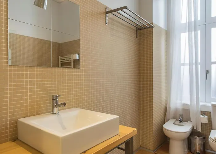 Downtown Cosy Wonder By Lovelystay * 리스본