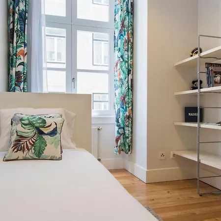 Lägenhet Downtown Cosy Wonder By Lovelystay