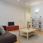 Lägenhet Downtown Cosy Wonder By Lovelystay Lisboa