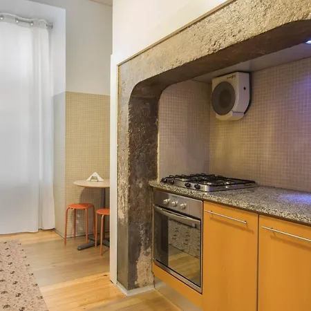 Apartment Downtown Cosy Wonder By Lovelystay *